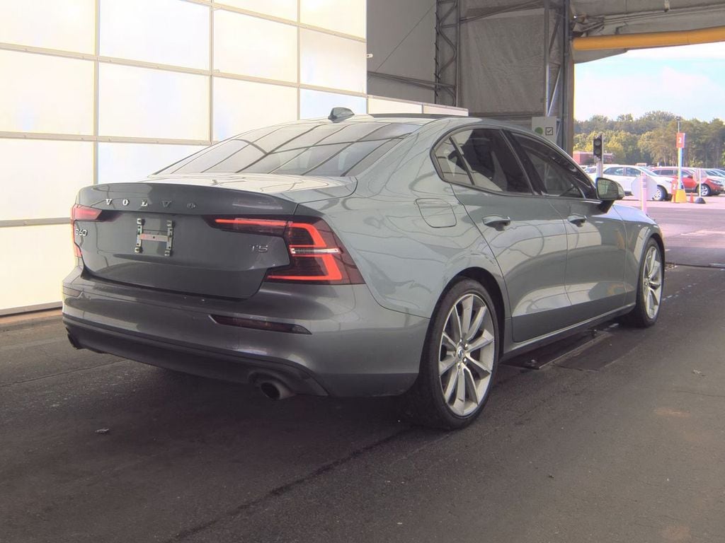 Used 2019 Volvo S60 Momentum with VIN 7JR102FK2KG016527 for sale in Plantation, FL