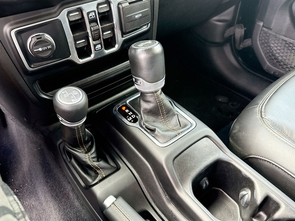 2022 Jeep Wrangler Unlimited High Altitude 4XE - Photo 18