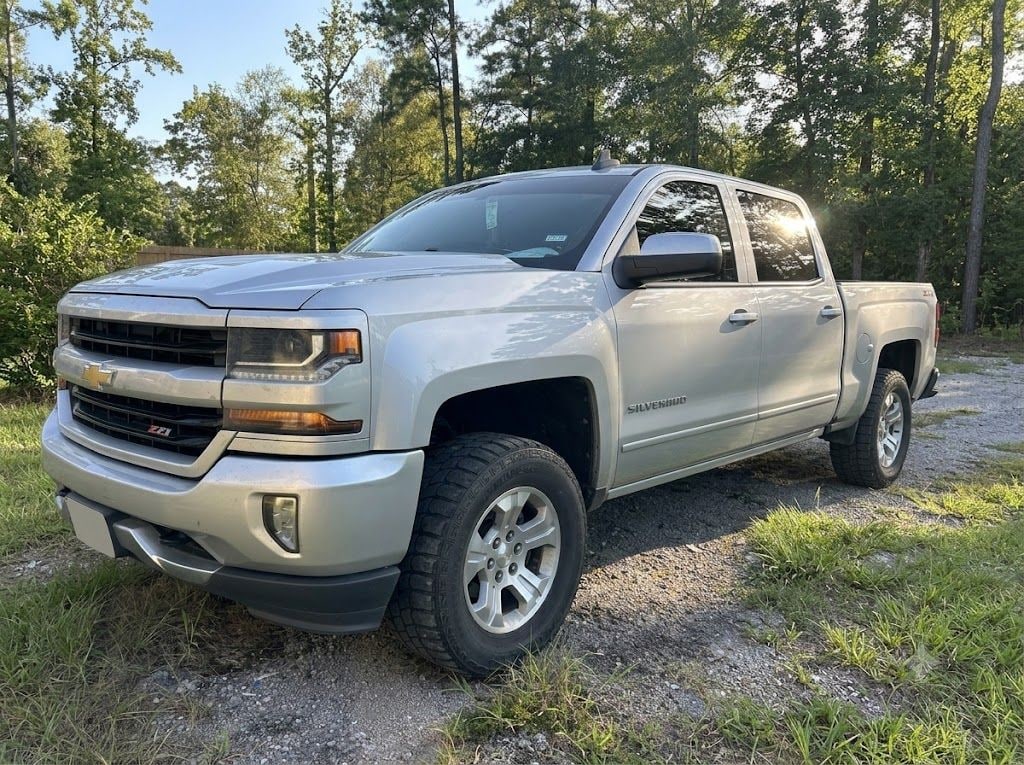 Used 2017 Chevrolet Silverado 1500 LT Truck
