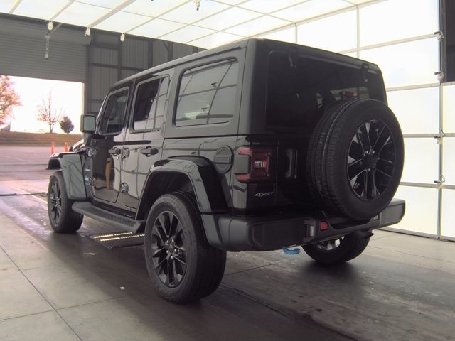 2022 Jeep Wrangler Unlimited Sahara 4xe photo 4