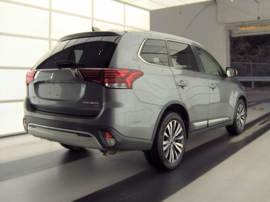 Used 2019 Mitsubishi Outlander SEL SUV