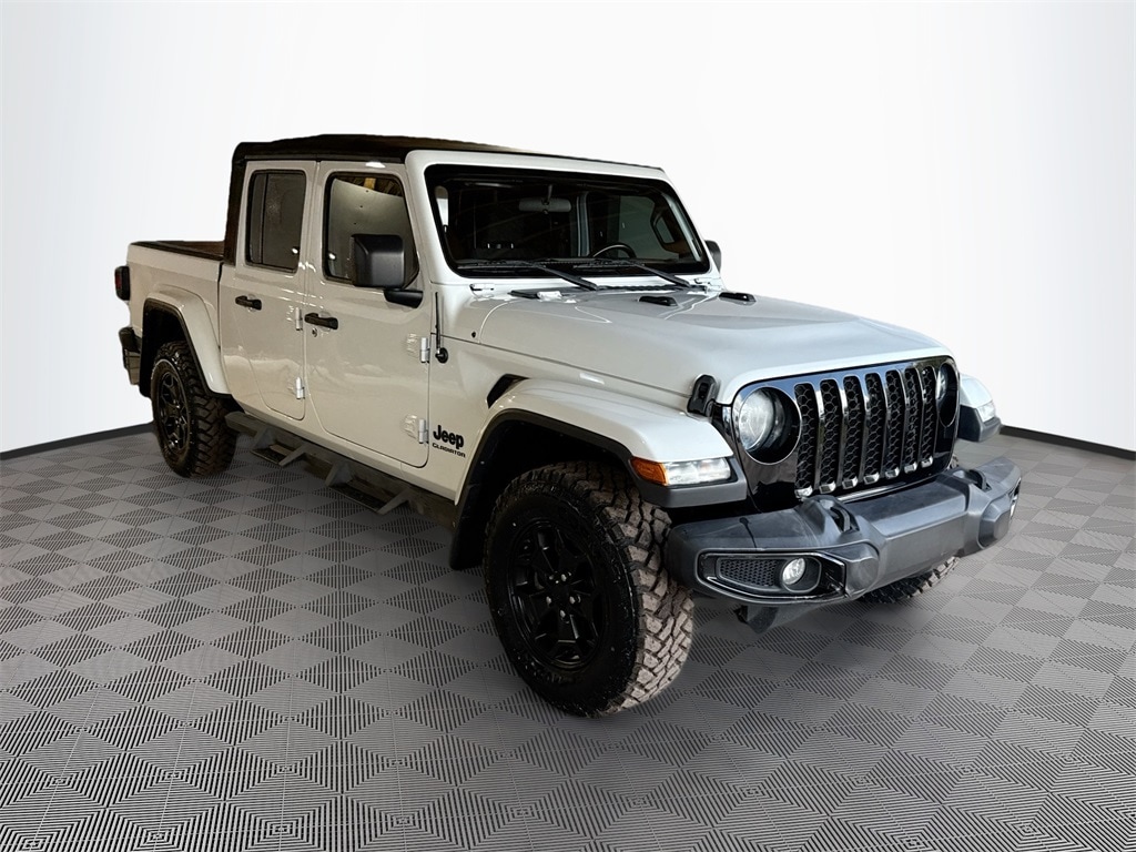Used 2021 Jeep Gladiator Willys Truck