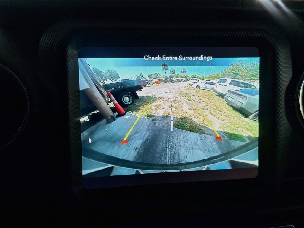 2022 Jeep Wrangler Unlimited High Altitude 4XE - Photo 15