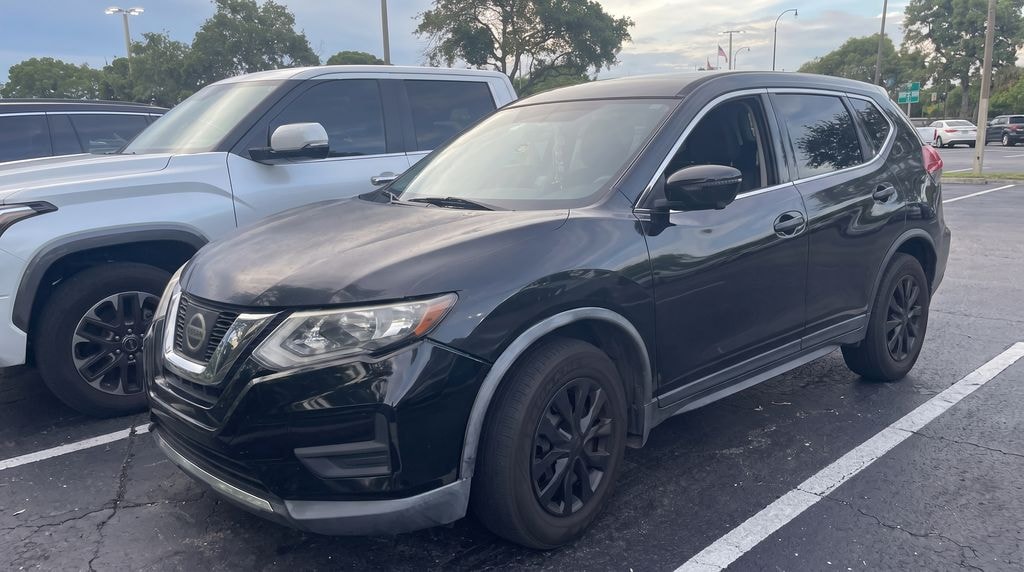 Used 2018 Nissan Rogue S SUV