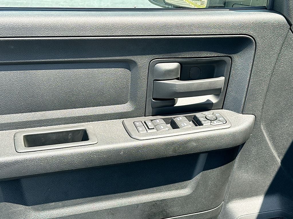 2025 RAM 2500 Tradesman - Photo 18