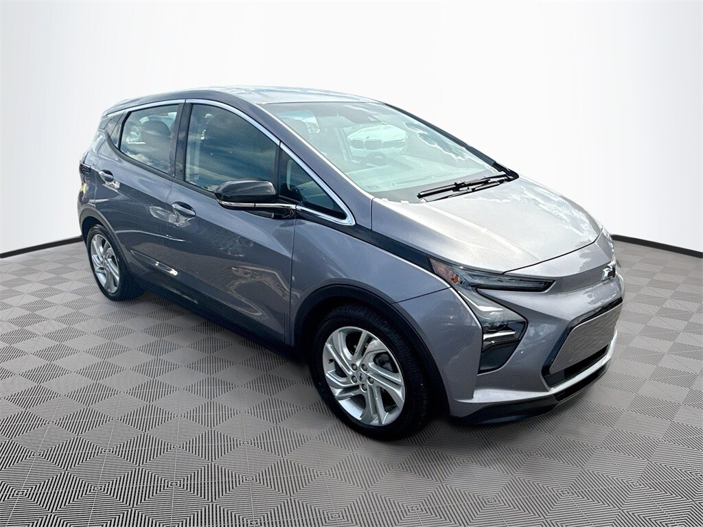 2023 Chevrolet Bolt EV 1LT photo 3
