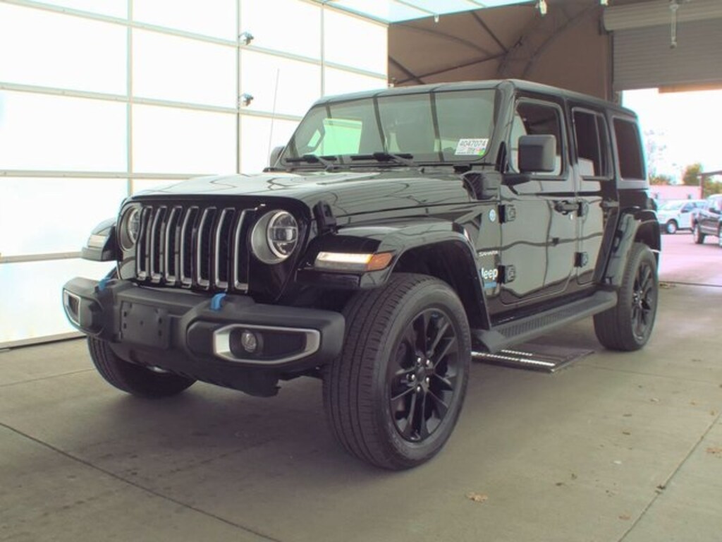 Used 2022 Jeep Wrangler SUV