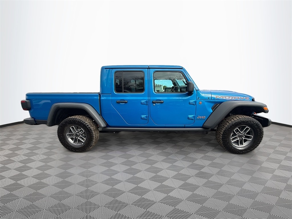 New 2026 Jeep Gladiator MOJAVE 4X4 Pickup