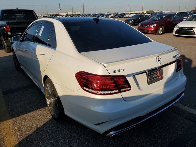 2015 Mercedes Benz E 63 AMG Sedan photo 4