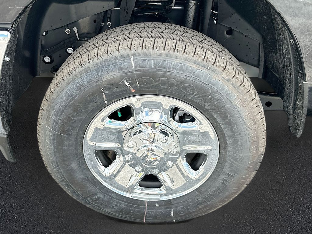 2025 RAM 2500 Tradesman - Photo 31