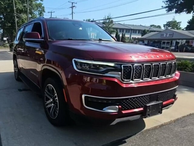 2022 Jeep Wagoneer Series III photo 2