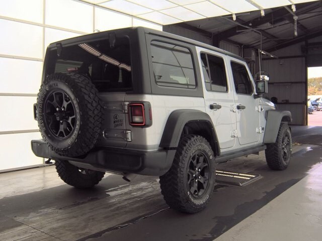 2023 Jeep Wrangler Willys photo 2