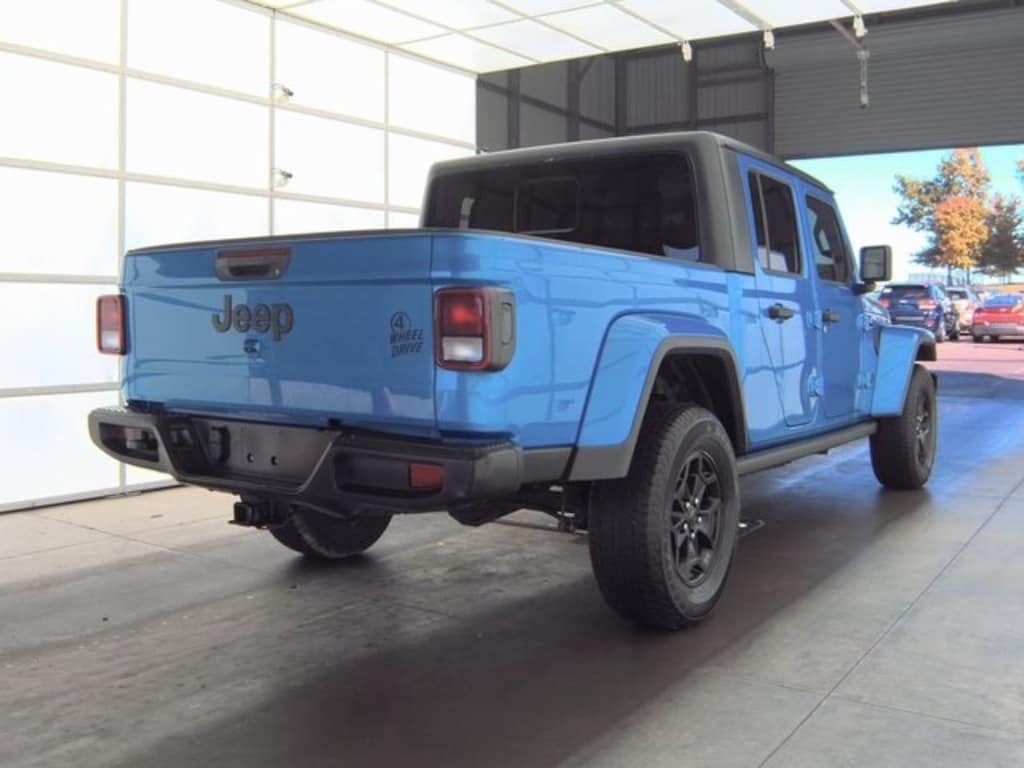 Used 2021 Jeep Gladiator Willys Truck