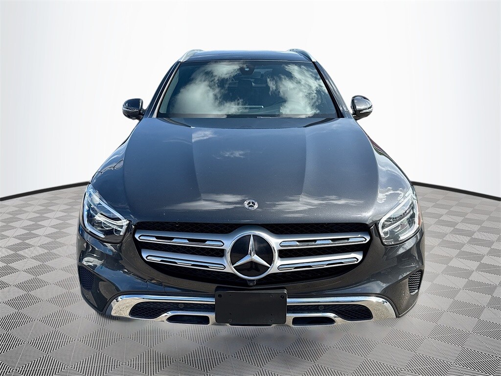 2020 Mercedes Benz GLC 300 photo 2