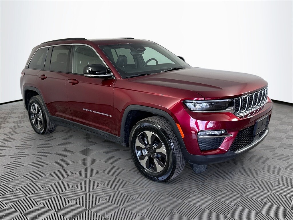 2024 Jeep Grand Cherokee Limited 4xe photo 3