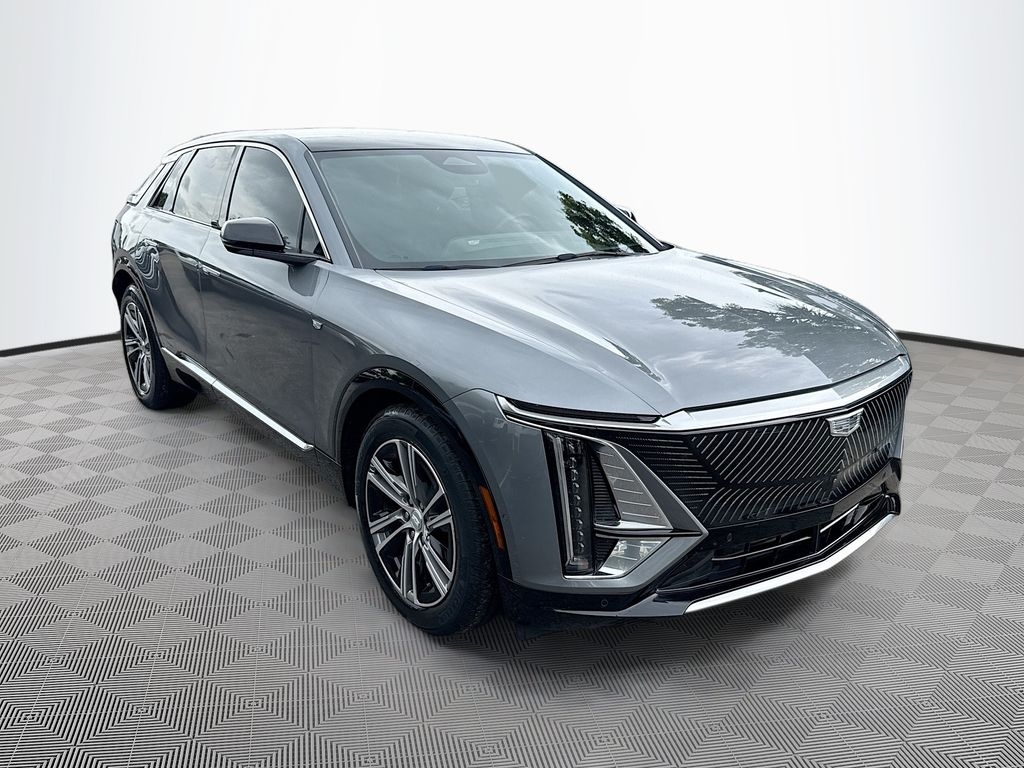 Used 2023 Cadillac Lyriq Luxury SUV