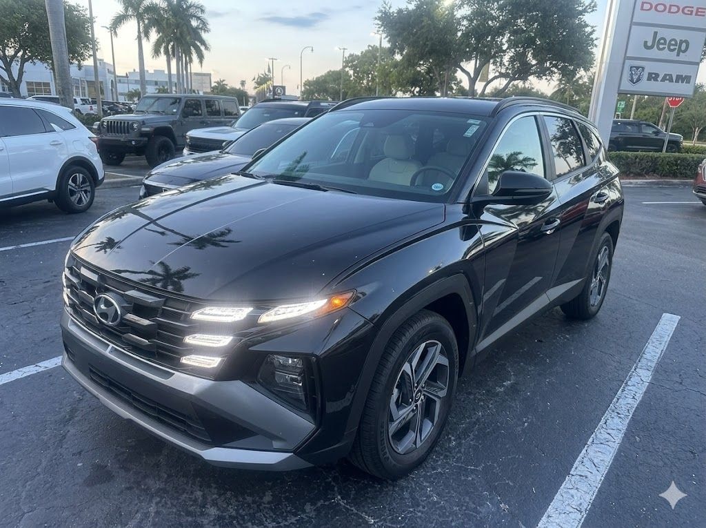 Used 2025 Hyundai Tucson SEL SUV