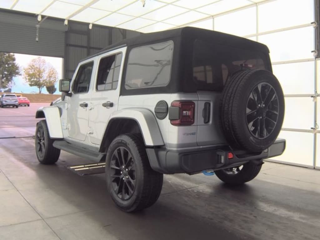 Used 2022 Jeep Wrangler  SUV
