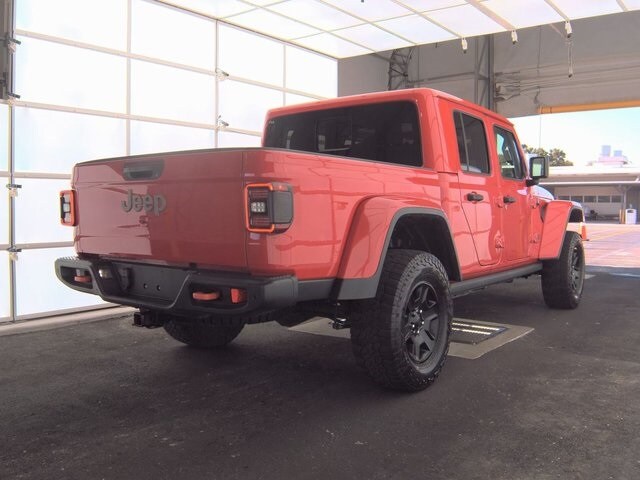2021 Jeep Gladiator Mojave photo 2