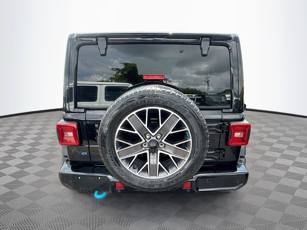 2022 Jeep Wrangler Unlimited High Altitude 4XE - Photo 7