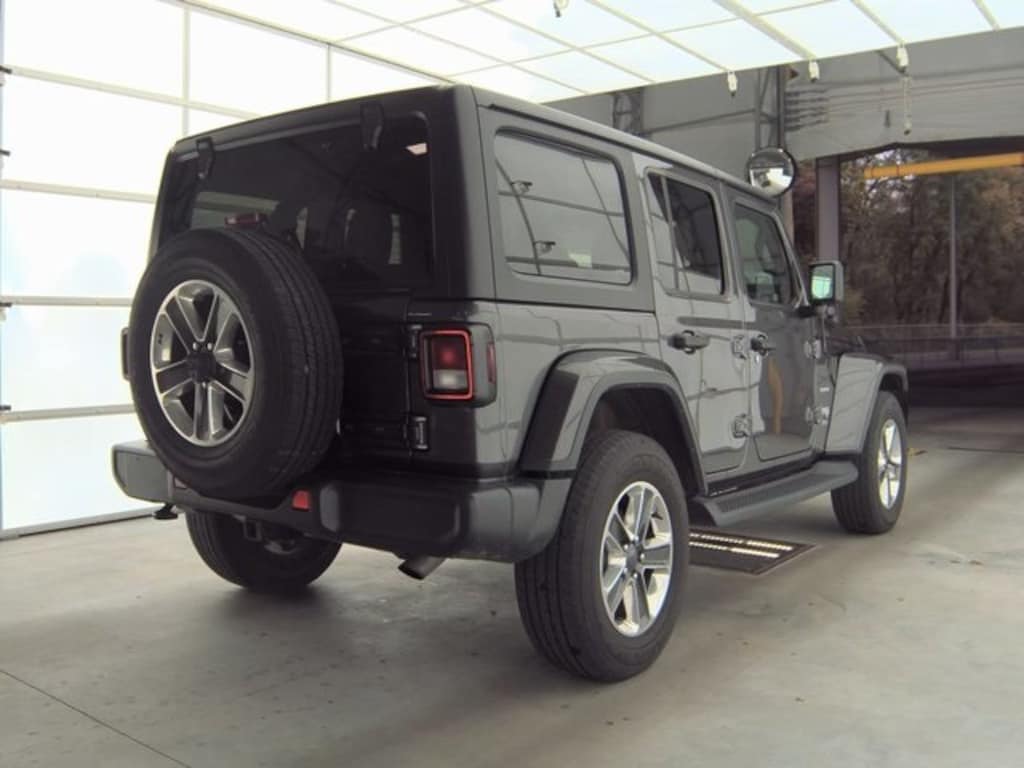 Used 2022 Jeep Wrangler Unlimited Sahara SUV