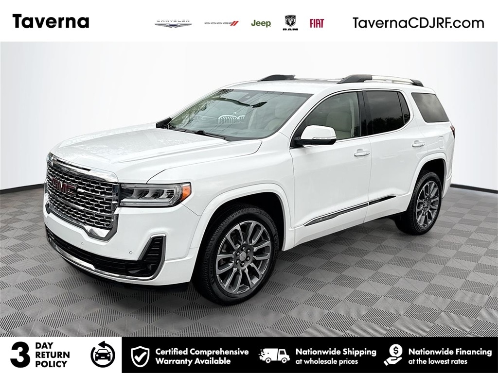 2023 GMC Acadia Denali's photo