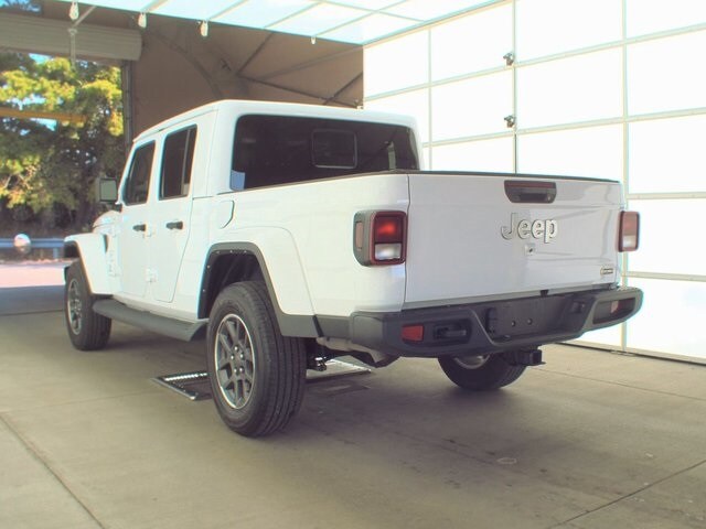 2021 Jeep Gladiator Overland photo 4