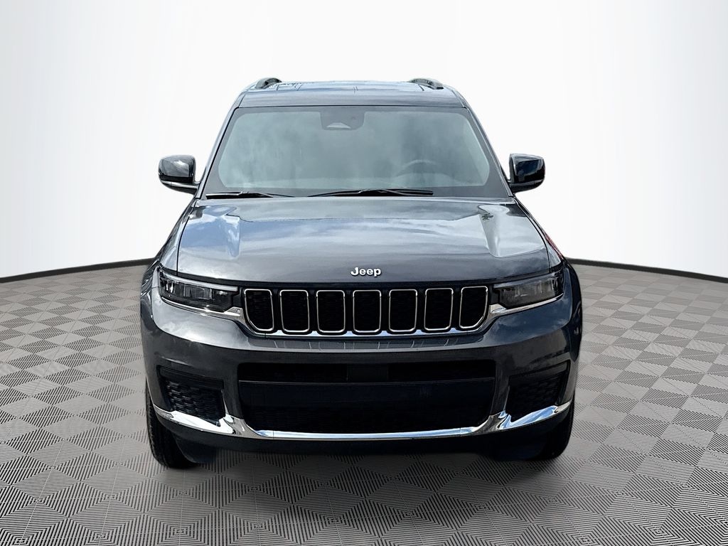 Used 2025 Jeep Grand Cherokee L Laredo SUV