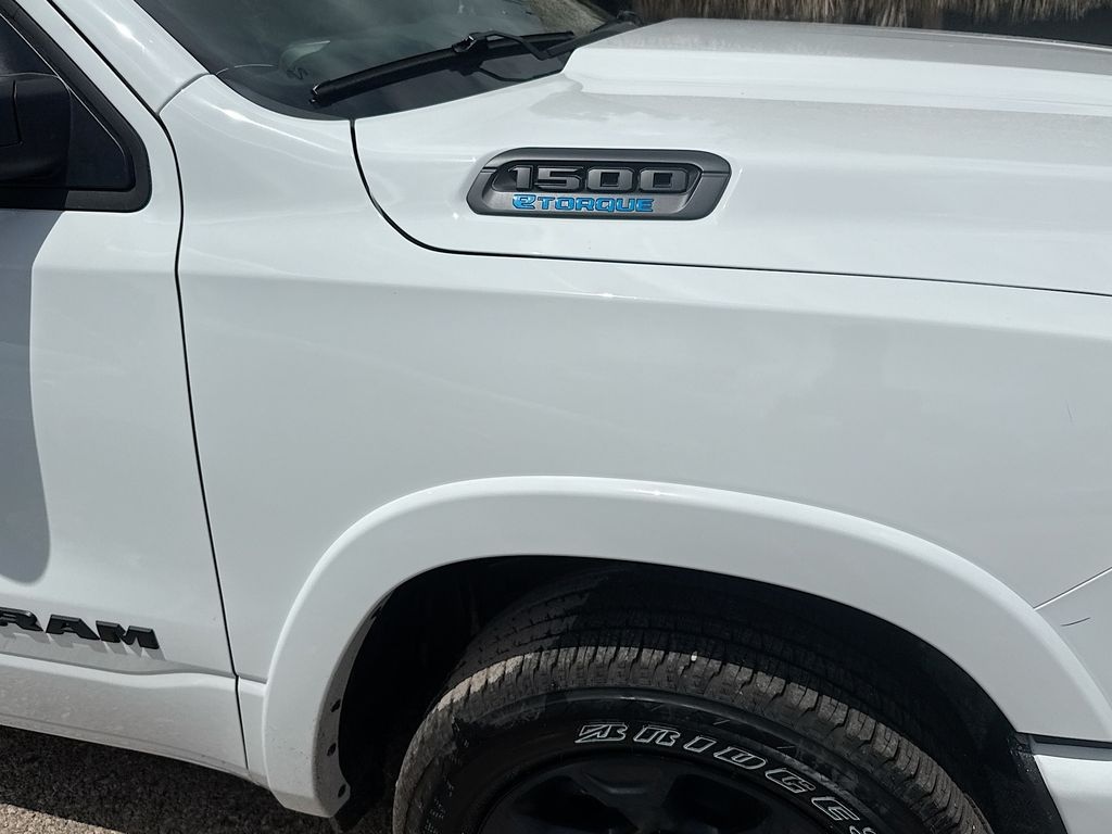 New 2026 Ram 1500 BIG HORN CREW CAB 4X4 5'7 BOX Pickup