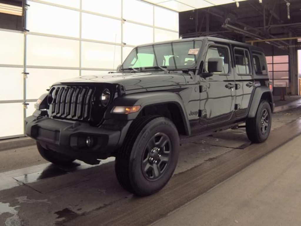 Used 2023 Jeep Wrangler Sport SUV