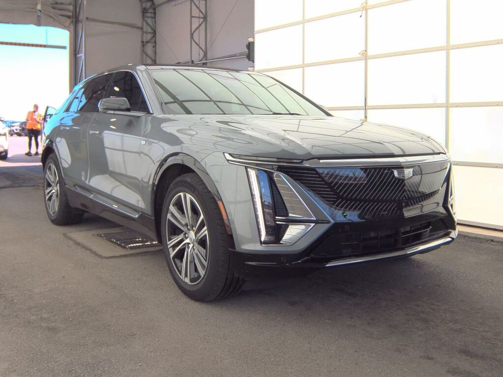 Used 2023 Cadillac Lyriq Luxury SUV