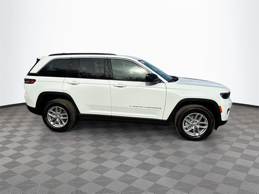 New 2026 Jeep Grand Cherokee LAREDO X 4X2 Sport Utility