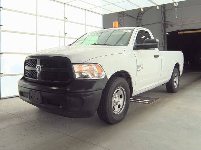 Used 2019 RAM Ram 1500 Classic Tradesman with VIN 3C6JR6DG6KG509360 for sale in Plantation, FL