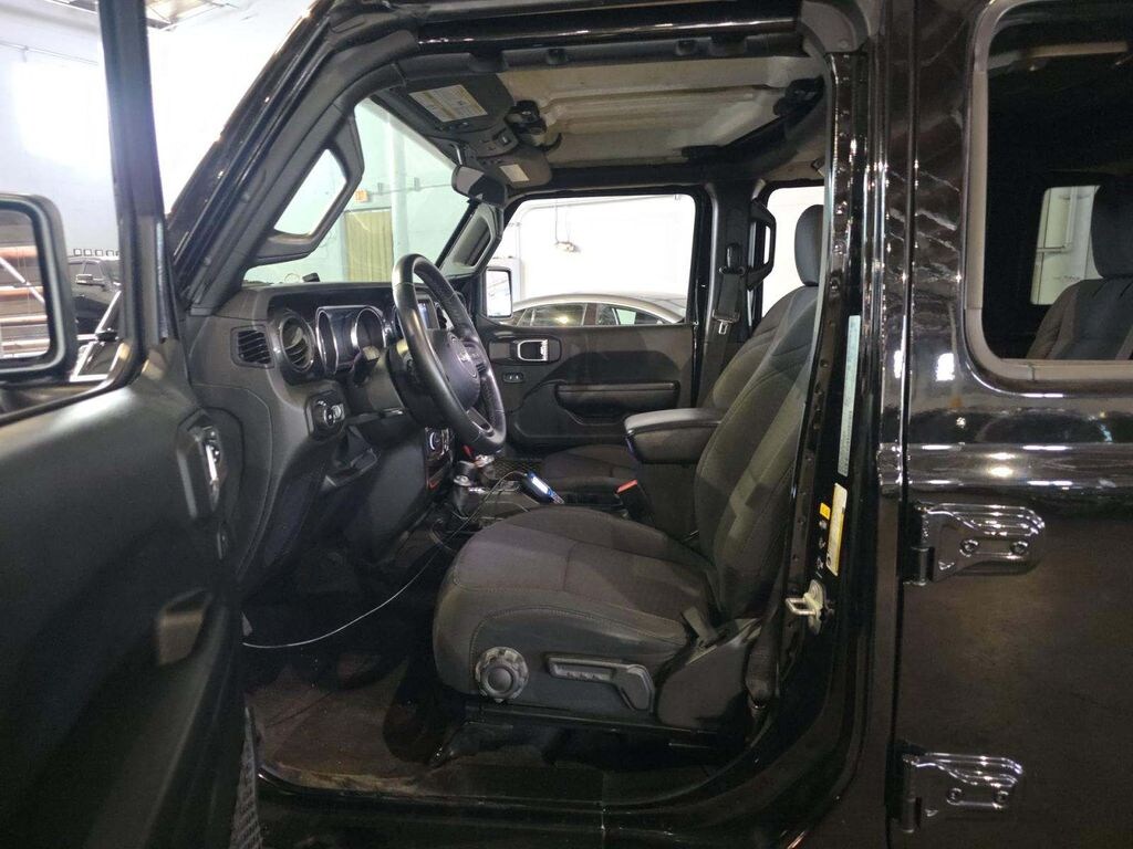 Used 2021 Jeep Wrangler Unlimited Sport Altitude SUV