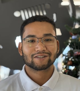 Staff member Eric Wilson from ID_2bd3b0