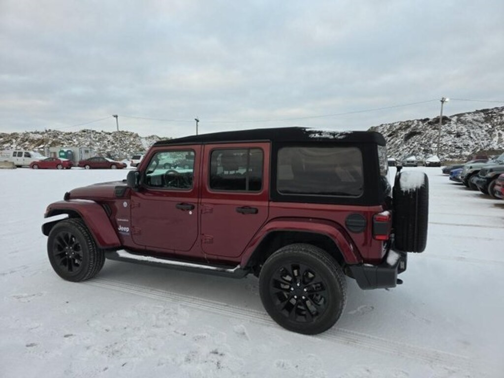 Used 2021 Jeep Wrangler SUV