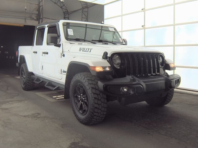 2021 Jeep Gladiator Willys photo 3