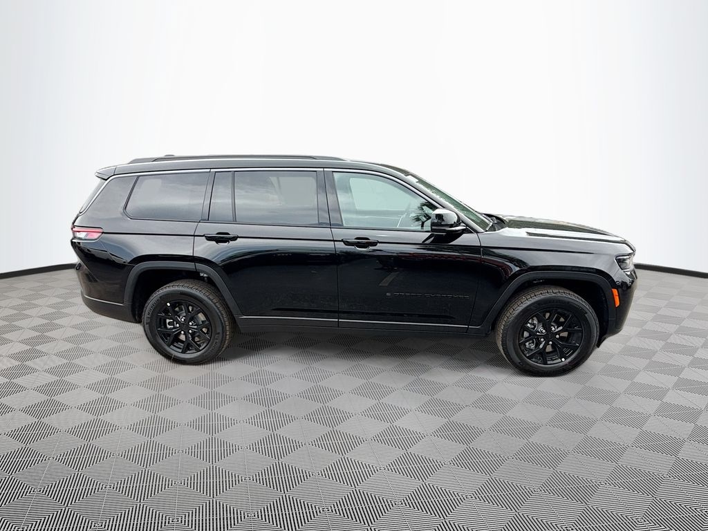 New 2026 Jeep Grand Cherokee L LAREDO ALTITUDE 4X2 Sport Utility