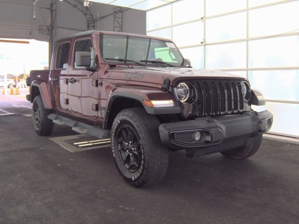 Used 2021 Jeep Gladiator Willys Truck