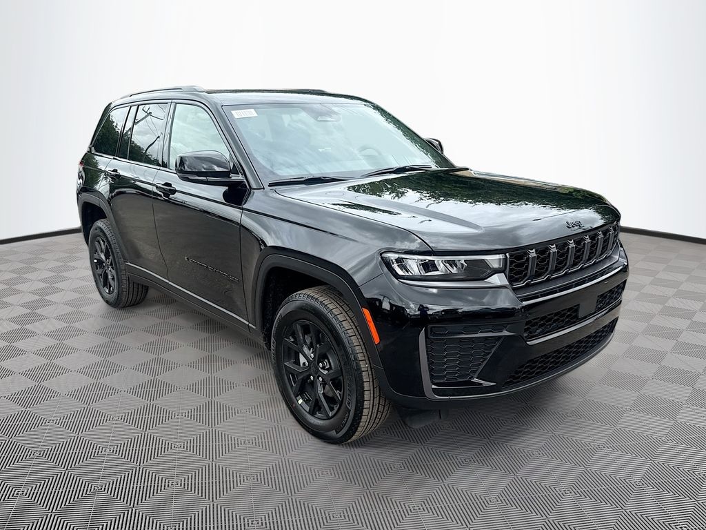 New 2026 Jeep Grand Cherokee LAREDO ALTITUDE 4X2 Sport Utility