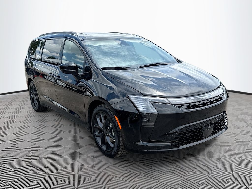 New 2027 Chrysler Pacifica LIMITED Passenger Van