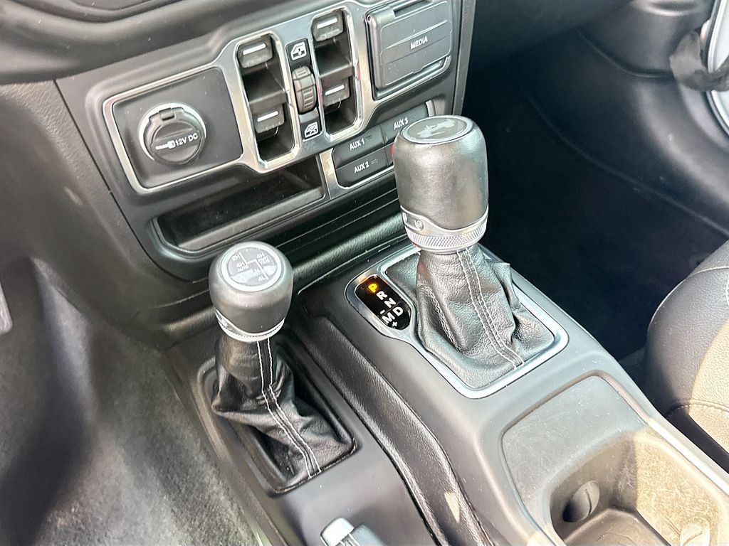 2023 Jeep Wrangler 4xe Sahara 4XE - Photo 18
