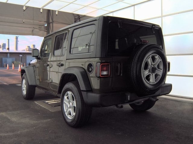 2022 Jeep Wrangler Unlimited Sport S photo 4