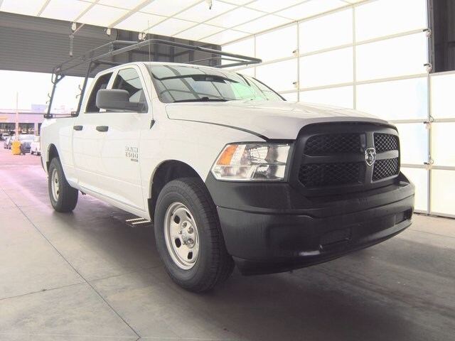 2023 Ram 1500 Classic Tradesman photo 3