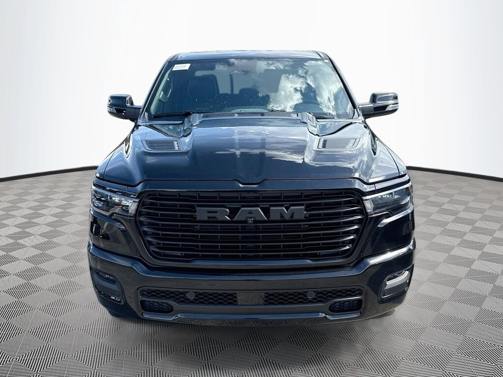 New 2027 Ram 1500 LARAMIE CREW CAB 4X2 5'7 BOX Pickup
