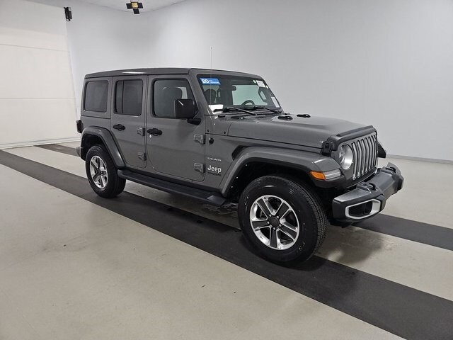 2021 Jeep Wrangler Unlimited Sahara photo 3