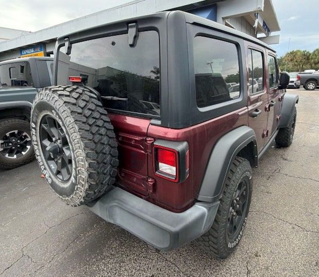 Used 2022 Jeep Wrangler Unlimited Willys SUV