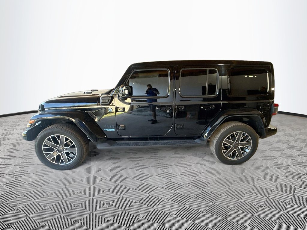 2022 Jeep Wrangler Unlimited High Altitude 4XE - Photo 9