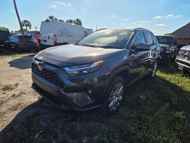 2024 Toyota RAV4 XLE Premium's photo