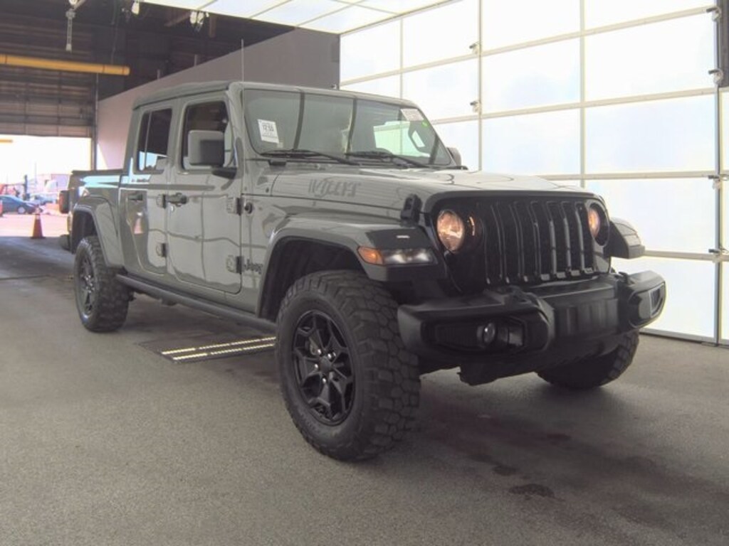 Used 2022 Jeep Gladiator Sport Truck